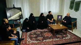 قالیباف در منزل سرلشکر شهید امیرعلی حاجی‌زاده حضور یافت