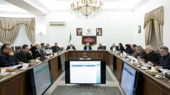 معاون اول رئیس جمهور: راهبرد کنونی کشور و نظام حفظ آرامش مردم است