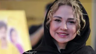 استایل شیک و ساده نیلوفر هوشمند در مراسم اکران یک فیلم