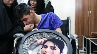 عکس؛ برادر معلول الهه حسین‌نژاد در دادگاه
