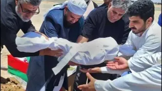 خاکسپاری پیکر شهید نوزاد حادثه تروریستی زاهدان