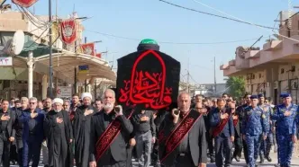 تصاویر |  تشییع نمادین امام سجاد(ع) در سامرا
