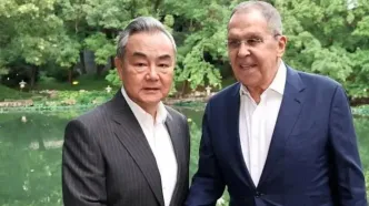 گفت‌وگوی وزرای خارجه روسیه و چین