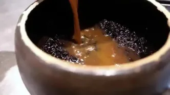 ببینید؛ غذای خیابانی در آمریکا؛ پخت غذا با خرچنگ در نیویورک
