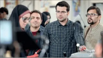 تیپ متفاوت بازیگر بچه مهندس در اکران یک فیلم