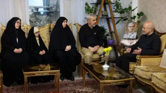 دیدار قالیباف با خانواده شهید باقری