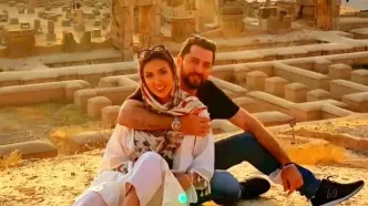 سلفی همسر بهرام رادان و پسرش در آینه
