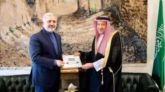 پیام عراقچی به وزیر امور خارجه عربستان سعودی با محوریت روابط دوجانبه