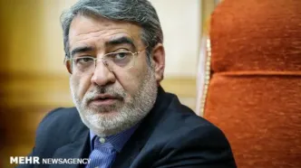 رحمانی فضلی استوارنامه‌ خود را به رئیس‌جمهور چین تقدیم کرد+ عکس