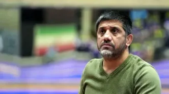 دبیر: معصومی نباید از کسی خط بگیرد