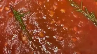 ببینید؛ طرز تهیه یک پاستای خوشمزه با بادمجان توسط آشپز مشهور ایتالیایی