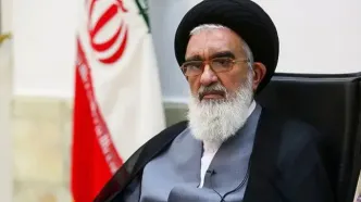 امام جمعه قم در بیمارستان بستری شد
