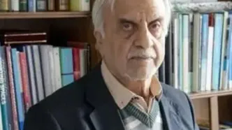 مصطفی هاشمی طبا: نه راه‌اندازی قطار تهران قم اصفهان توجیه دارد، نه تخصیص ارز به چای دبش؛ چیزی که وجود ندارد عقل سلیم است