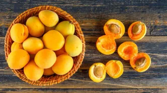 همه چیز درباره زردآلو؛ خواص، مضرات، طبع و ارزش غذایی آن