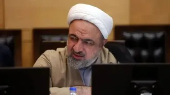 پاسخ تند مداح منتقد به توئیت رسایی: هزینه‌ی این شعارها را مردم می‌دهند