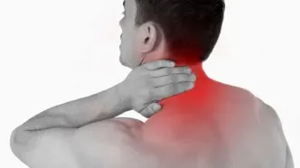 این علائم هشدار دهنده در ناحیه گردن را جدی بگیرید/ بهترین مدل خوابیدن کدام است؟