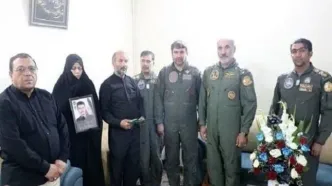 فرمانده هوانیروز ارتش: خانواده‌های شهدای جنگ تحمیلی ۱۲ روزه در اقتدار کشور شریک هستند
