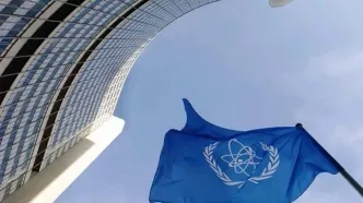 ایران از معاهدهNPT خارج شود یا نشود؟