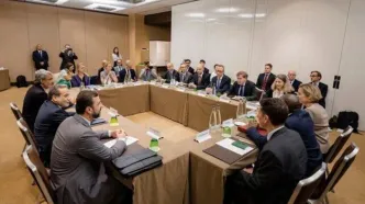 تماس دیپلمات‌های ارشد اروپایی با عراقچی بعد از جنگ 12 روزه: برای بازگرداندن تحریم ها مصمم هستیم اگر...