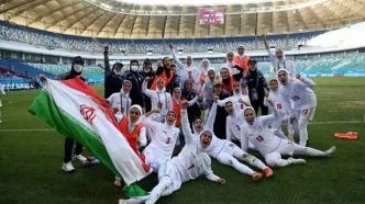 سلام نظامی تیم ملی فوتبال زنان ایران خبرساز شد + ویدئو