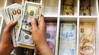 بازار ارز در انتظار نتیجه مذاکرات استانبول/ قیمت دلار از ۹۰ هزار تومان عبور می‌کند؟