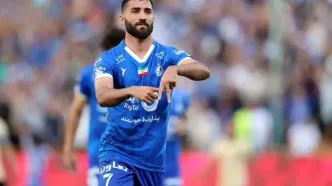بلاتکلیفی یک بازیکن در استقلال