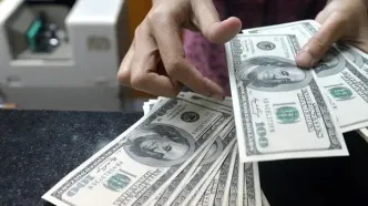 دلار آمریکا در آستانه نوسان یا ثبات؟| بررسی قیمت امروز ۲۱ تیر ۱۴۰۴ و چشم‌انداز فردا