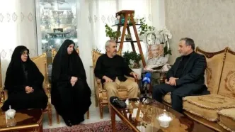 دیدار عراقچی با خانواده شهید باقری