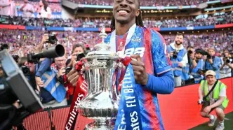 توپچی‌ها برای این ستاره دست به هر اقدامی می‌زند