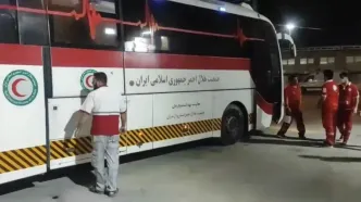ورود نخستین اتوبوس آمبولانس حامل مصدومان از نجف به ایران