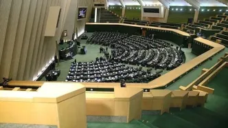 مجازات خروج غیرمجاز ایرانیان خارج از کشور برداشته می‌شود