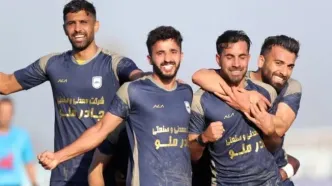 چادرملو و بحران میزبانی؛ شش هفته دور از خانه