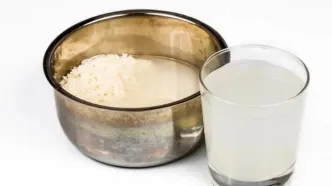 همه‌چیز درباره آب برنج؛ راهی طبیعی برای موهای درخشان و قوی