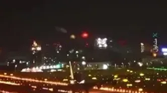 ببینید؛ لحظه برخورد موتور هواپیمای باری با باند فرودگاه در تایوان
