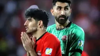 پوستر قهرمانی تراکتور با حضور بیرانوند