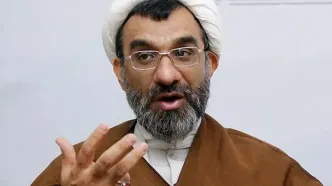 هر کسی به سرنای تفرقه بدمد اگر منافق نباشد، قطعاً جاهل است