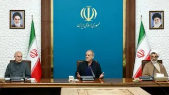 پزشکیان: وام‌های قرض‌الحسنه و ارائه خودرو، راه‌حل فرزندآوری نیست