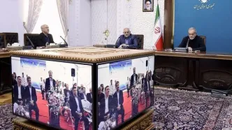 افتتاح نیروگاه‌های خورشیدی چهار استان توسط رئیس جمهور