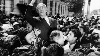 مرثیه‌ای برای یک آرمان؛ داستان مردی که در نبرد با خود و جهان شکست خورد