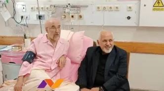 ظریف از خاتمی عیادت کرد