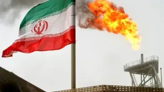 انتقاد کیهان به دولت شهید رئیسی؛ ۴ میلیار دلار گاز مشعل در سال ۱۴۰۰ بیهوده سوزانده شد