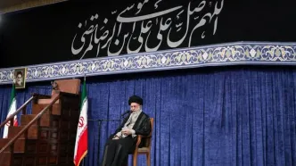 رهبر انقلاب: باید از خدمتگزاران کشور بویژه رئیس‌جمهور پرکار و پرتلاش حمایت شود/ پاسخ رهبر انقلاب به علت اصلی دشمنی آمریکا با ملت ایران