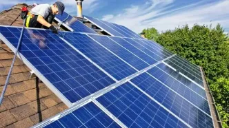 وام ٢٠٠ میلیون تومانی برای پنل خورشیدی هر واحد مسکونی