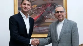 دیدار دیپلمات سوئیسی با تخت روانچی