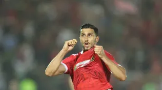 ویدیو| درگیری لفظی مهاجم پرسپولیس و بازیکن سپاهان