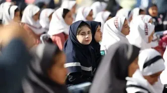 وقتی مدرسه کابوس می‌شود: درک و مدیریت ترس کودکان از رفتن به مدرسه