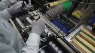 ببینید؛ تلفن چگونه در کارخانه ژاپنی ساخته می شود؟