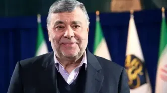انتقاد محمد صدر از عراقچی: وزیر خارجه، نظامی که نیست؛ باید دیپلماتیک صحبت کند
