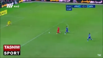 گل دوم تراکتور به استقلال