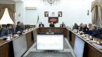 بررسی طرح مشترک وزارت نفت و صندوق توسعه ملی با حضور پزشکیان